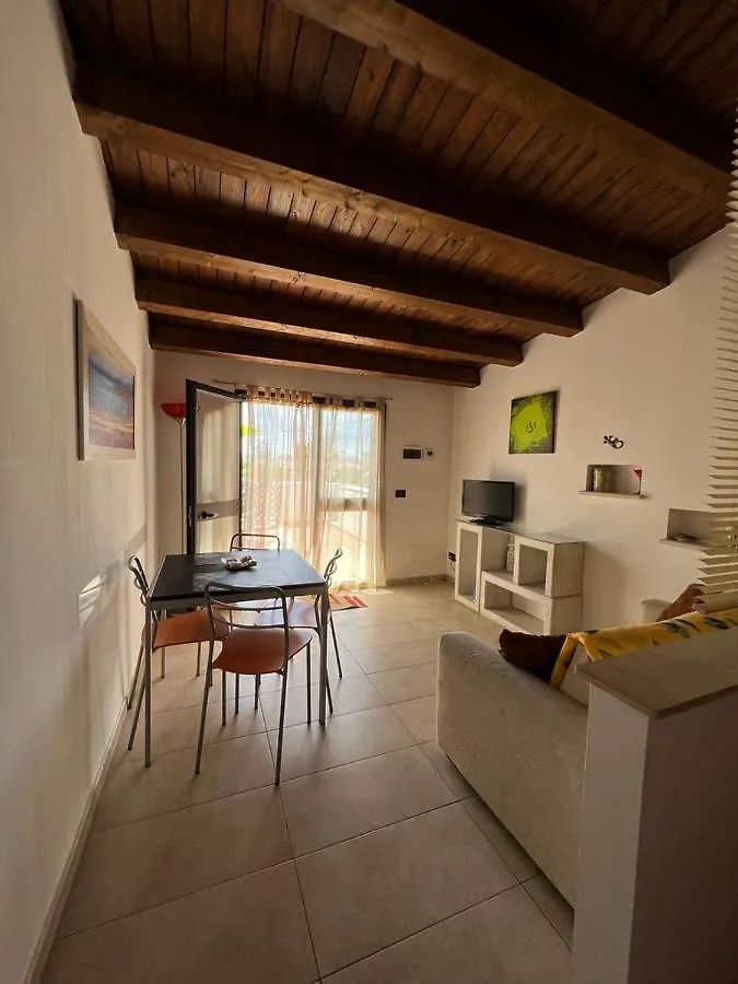 Apartment Appartamento Geco Rosso Italy